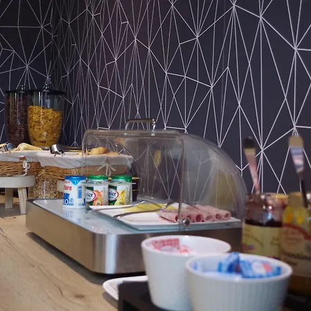 Hotel Logis Le Chêne Savenay