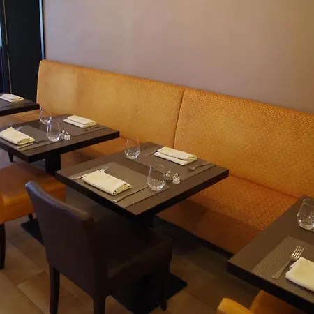 Hotel Logis Le Chêne Savenay