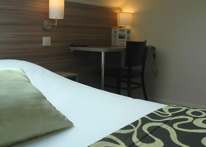 Logis Le Chêne 2* Savenay