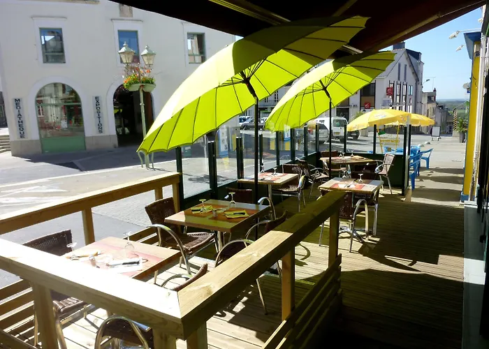 Logis Le Chêne Hotel Savenay