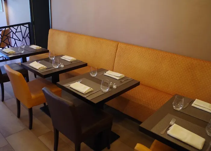 Hotel Logis Le Chêne Savenay